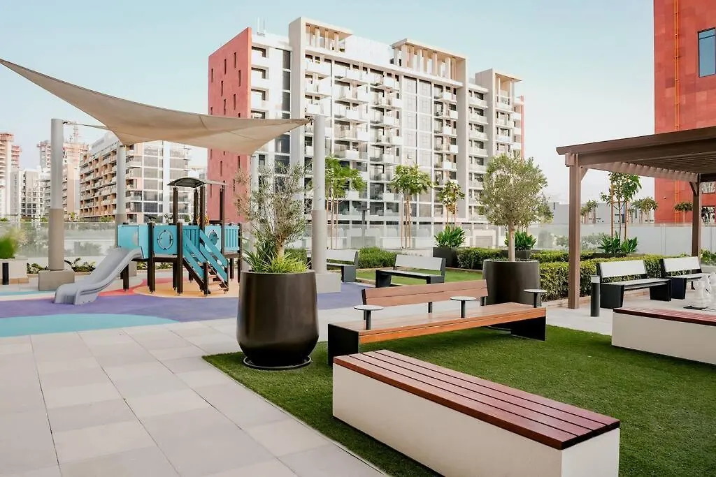 Cozy Studio With Garden Views In Nad Al Sheba Dubai 0*,