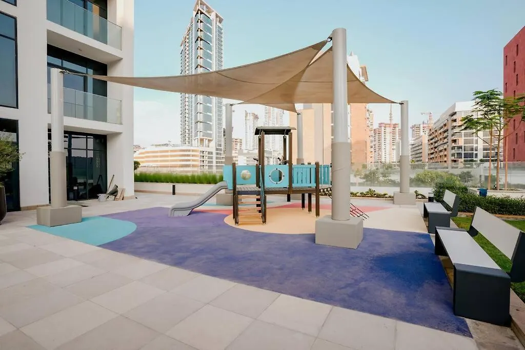 Cozy Studio With Garden Views In Nad Al Sheba Dubaj Apartmán