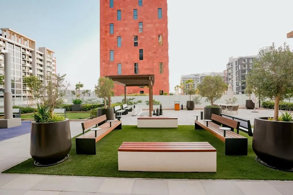 Cozy Studio With Garden Views In Nad Al Sheba Dubaj Apartmán