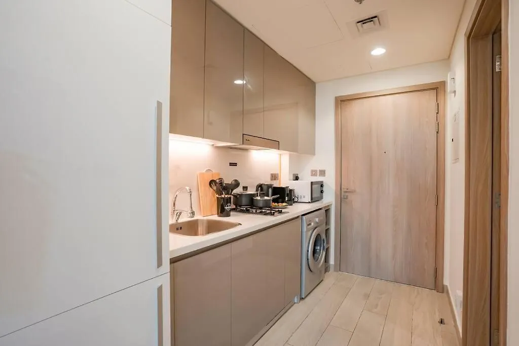 Cozy Studio With Garden Views In Nad Al Sheba Dubaj