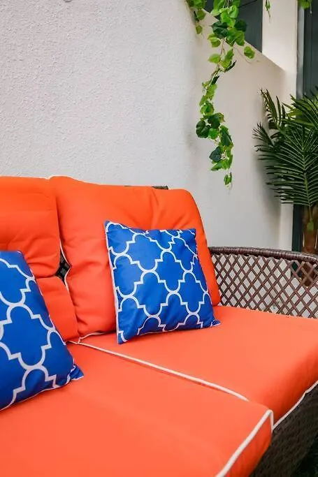 Cozy Studio With Garden Views In Nad Al Sheba Dubaj 0*,  Spojené arabské emiráty