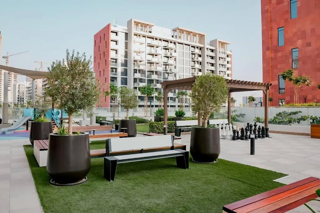 Cozy Studio With Garden Views In Nad Al Sheba Dubaj Apartmán