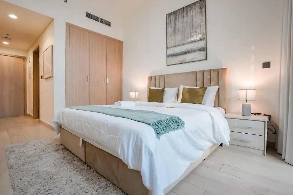 Cozy Studio With Garden Views In Nad Al Sheba Dubai 0*,  United Arab Emirates